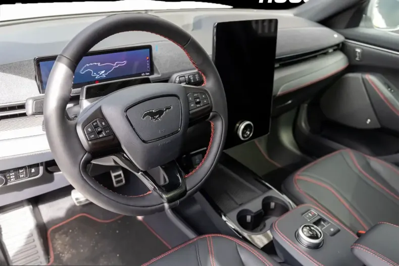 Ford Mustang Mach-E din 2024 cu 26.211 km - oferta FOR226004 - foto 11