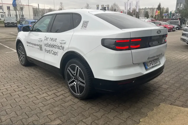 Ford Capri din 2024 cu 10.390 km - oferta FOR226006 - foto 6
