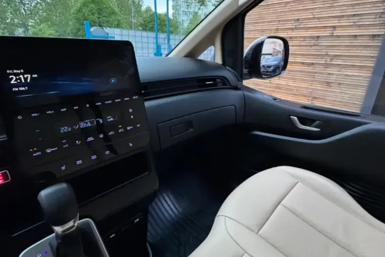 Hyundai Staria din 2023 cu 35.000 km - oferta HYU226009 - foto 7