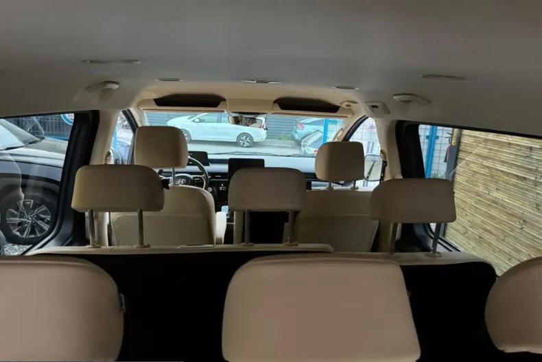Hyundai Staria din 2023 cu 35.000 km - oferta HYU226009 - foto 10