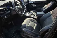 Ford Explorer din 2023 cu 39.625 km - oferta FOR226013 - foto 8