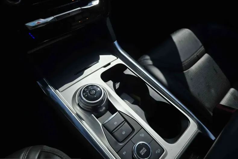 Ford Explorer din 2023 cu 39.625 km - oferta FOR226013 - foto 15