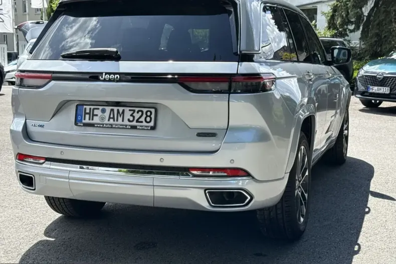Jeep Grand Cherokee din 2023 cu 11.230 km - oferta JEE226015 - foto 9