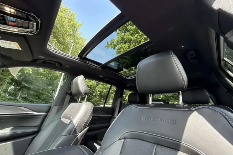 Jeep Grand Cherokee din 2023 cu 11.230 km - oferta JEE226015 - foto 13