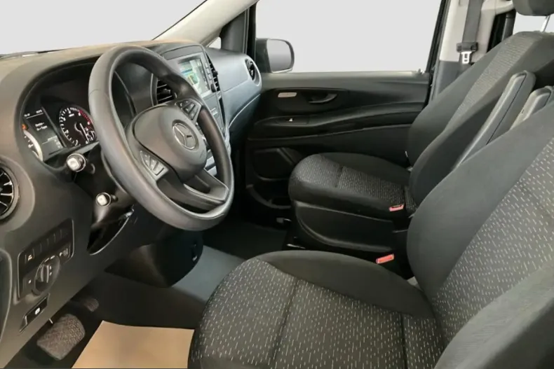 Mercedes-Benz Vito din 2023 cu 59.669 km - oferta MER226019 - foto 6