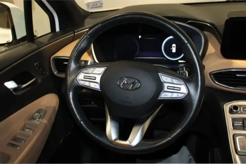Hyundai Santa Fe din 2023 cu 62.573 km - oferta HYU226025 - foto 6