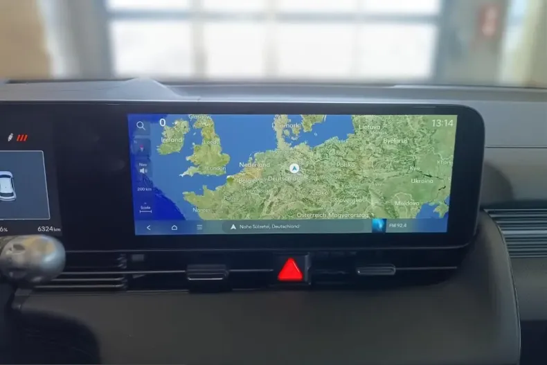 Hyundai IONIQ 5 din 2025 cu 6.400 km - oferta HYU226026 - foto 7