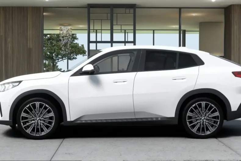 BMW X2 (Seria X) din 2025 cu 12.842 km - oferta BMW226028 - foto 1