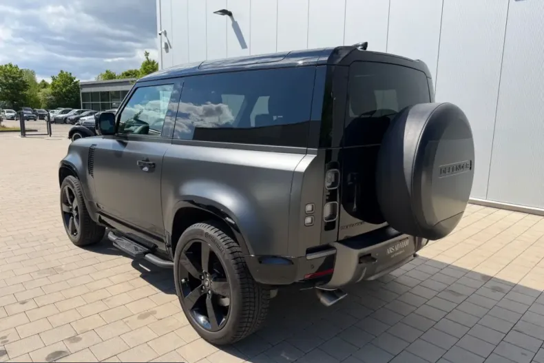 Land Rover Defender din 2022 cu 49.000 km - oferta LAN226030 - foto 6
