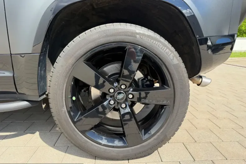 Land Rover Defender din 2022 cu 49.000 km - oferta LAN226030 - foto 27