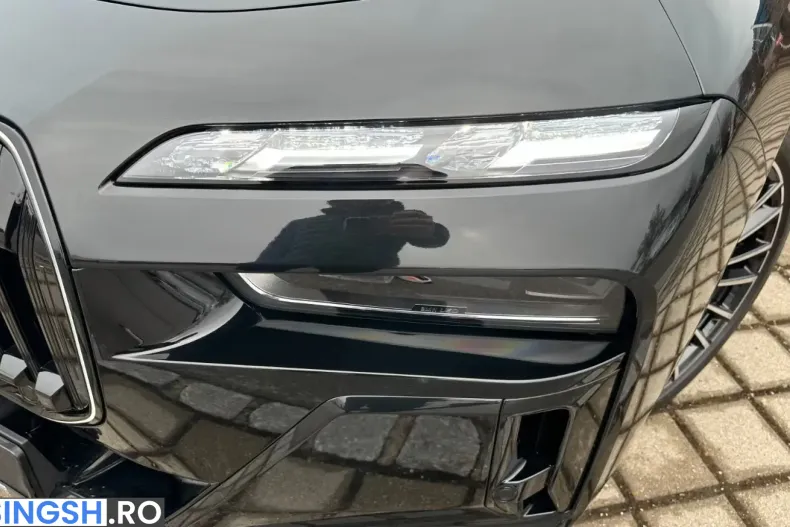 BMW 740 (Seria 7) din 2025 cu 4.150 km - oferta BMW226039 - foto 7