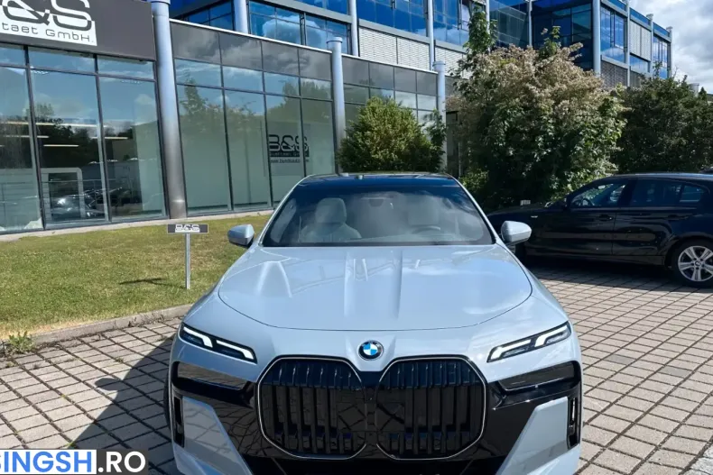 BMW 740 (Seria 7) din 2026 cu 4.150 km - oferta BMW226043 - foto 3