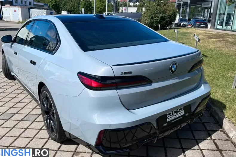 BMW 740 (Seria 7) din 2026 cu 4.150 km - oferta BMW226043 - foto 4