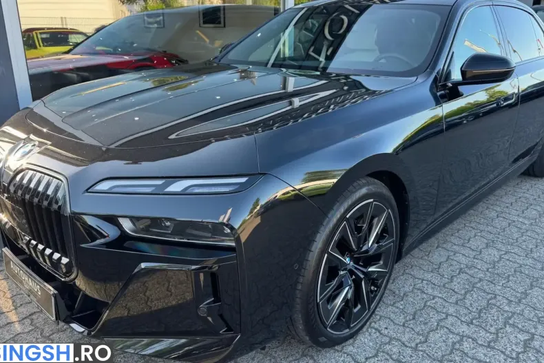 BMW 740 (Seria 7) din 2025 cu 9.945 km - oferta BMW226045 - foto 1