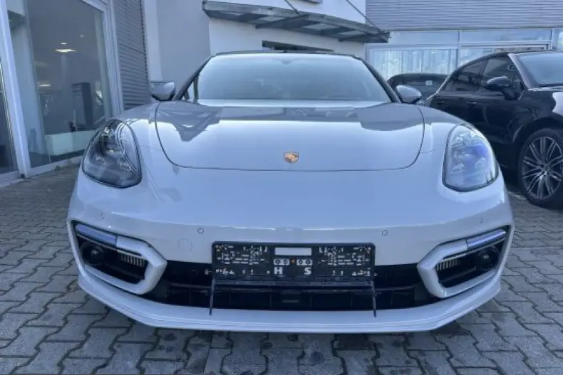 Porsche Panamera din 2023 cu 58.740 km - oferta POR226048 - foto 3