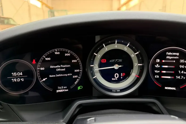 Porsche 992 din 2022 cu 39.076 km - oferta POR226054 - foto 30