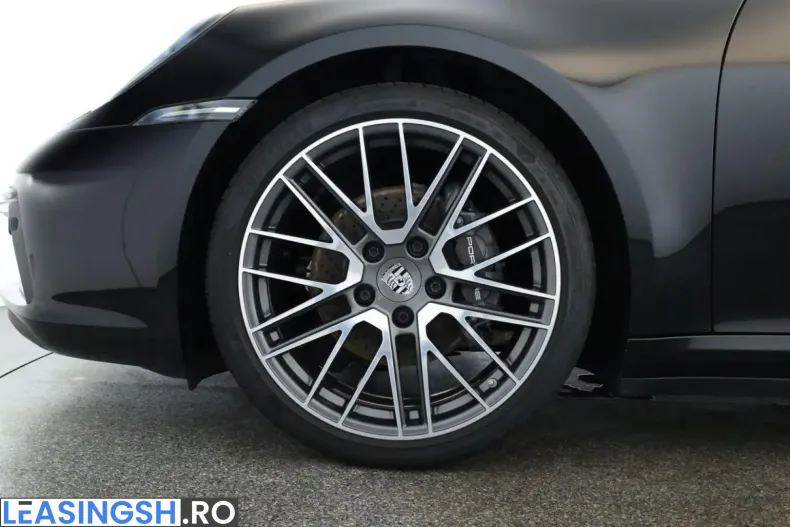 Porsche 992 din 2023 cu 42.300 km - oferta POR226057 - foto 6