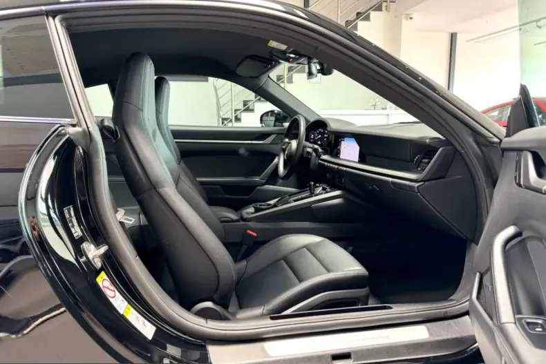 Porsche 992 din 2024 cu 37.000 km - oferta POR226059 - foto 13