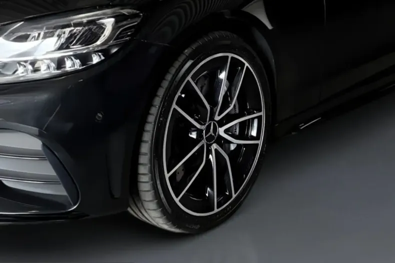 Mercedes-Benz C 43 AMG (Clasa C) din 2021 cu 48.121 km - oferta MER226063 - foto 5