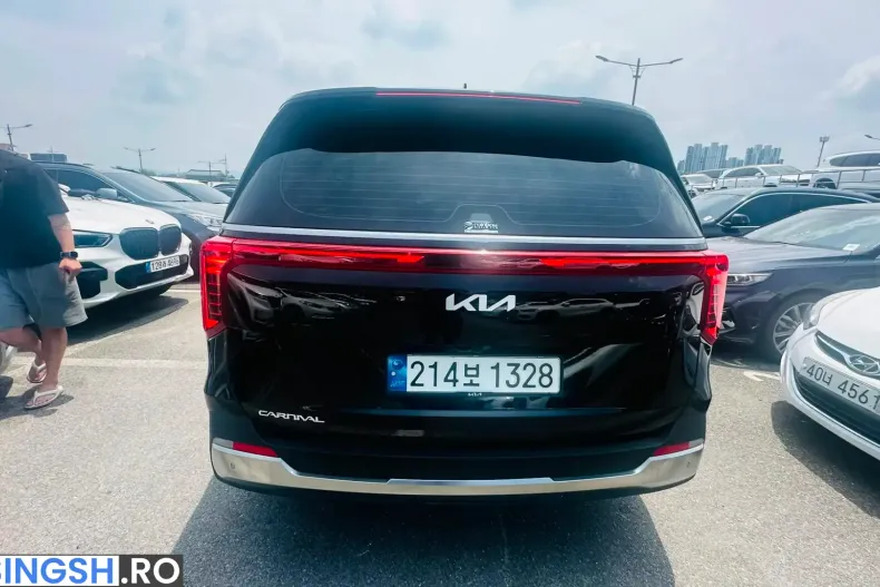 Kia Carnival din 2024 cu 24.000 km - oferta KIA226066 - foto 7