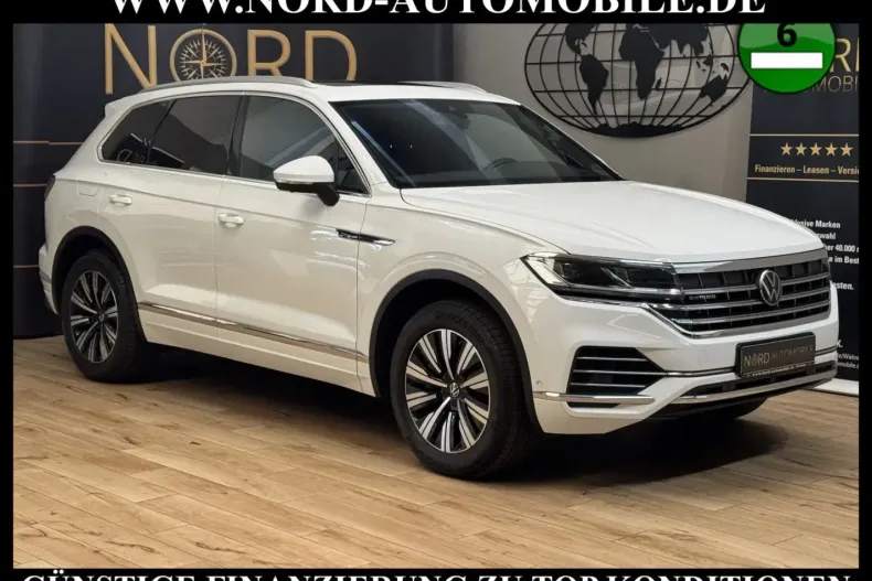 Volkswagen Touareg din 2023 cu 69.712 km - oferta VOL226070 - foto 1
