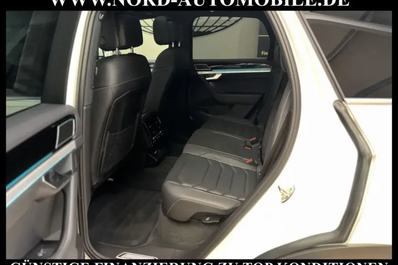 Volkswagen Touareg din 2023 cu 69.712 km - oferta VOL226070 - foto 14