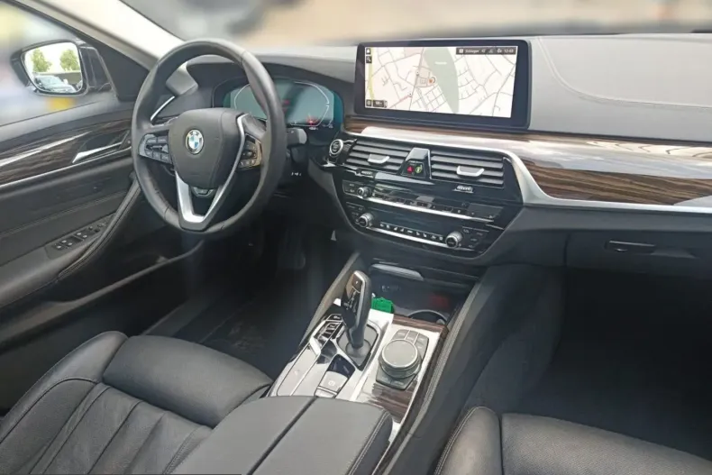 BMW 540 (Seria 5) din 2023 cu 73.725 km - oferta BMW226071 - foto 14