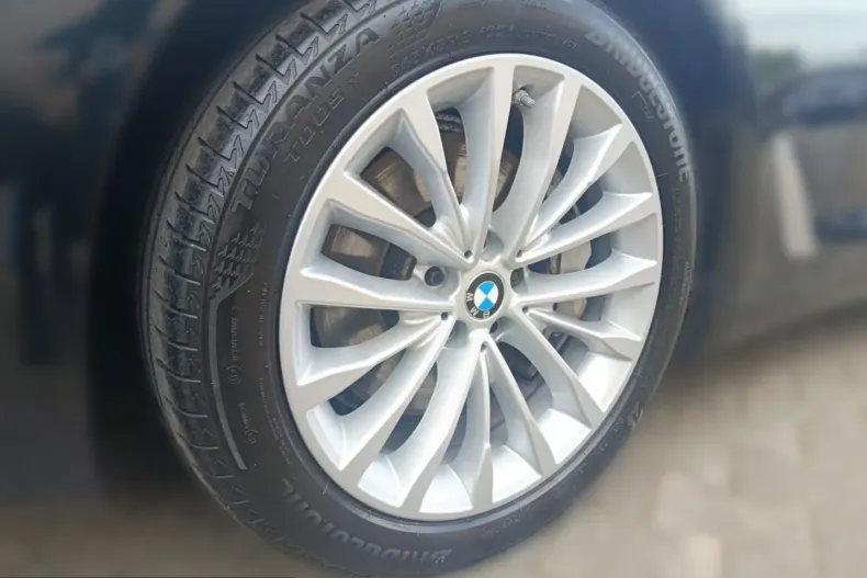 BMW 540 (Seria 5) din 2023 cu 73.725 km - oferta BMW226071 - foto 21