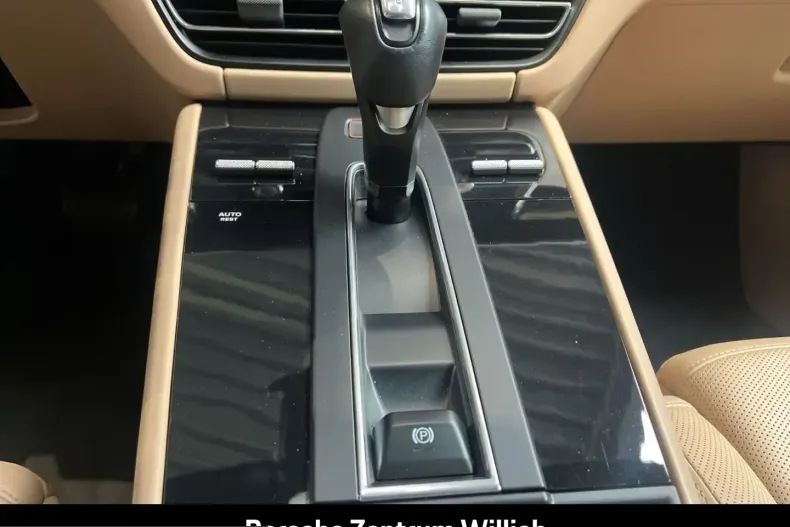 Porsche Macan din 2023 cu 56.000 km - oferta POR226072 - foto 27