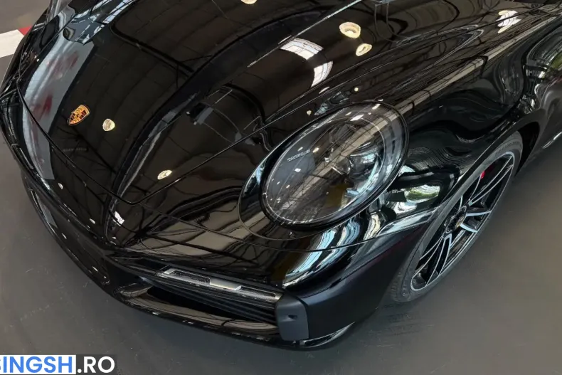 Porsche 992 din 2023 cu 5.500 km - oferta POR226076 - foto 8