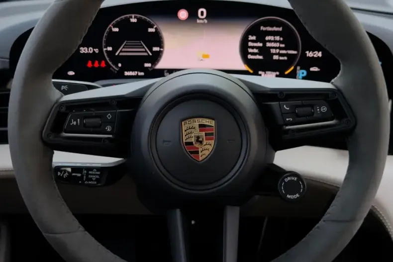 Porsche Taycan din 2023 cu 35.991 km - oferta POR226077 - foto 12
