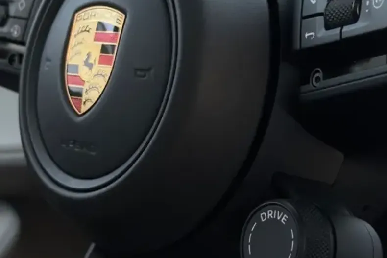 Porsche Taycan din 2023 cu 35.991 km - oferta POR226077 - foto 18