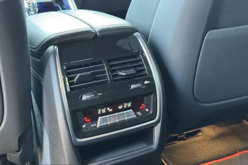 BMW X6 (Seria X) din 2022 cu 76.940 km - oferta BMW226079 - foto 34