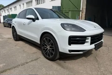 Porsche Cayenne din 2025 - oferta POR226081