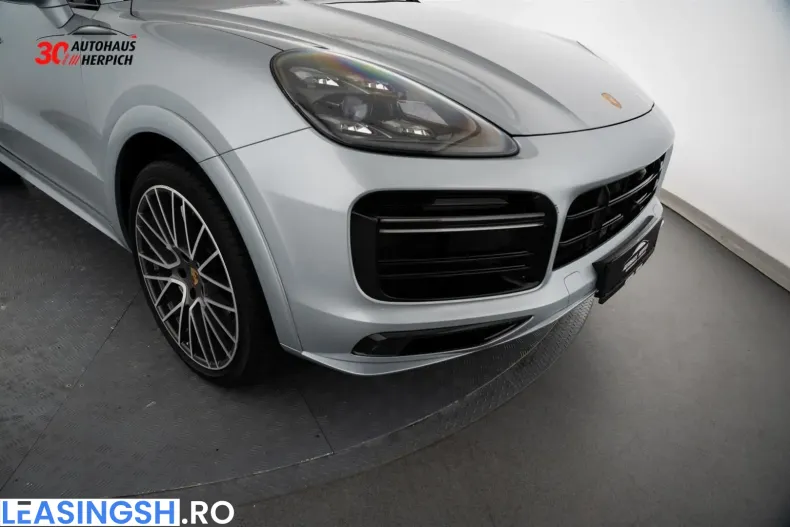 Porsche Cayenne din 2023 cu 16.525 km - oferta POR226088 - foto 8