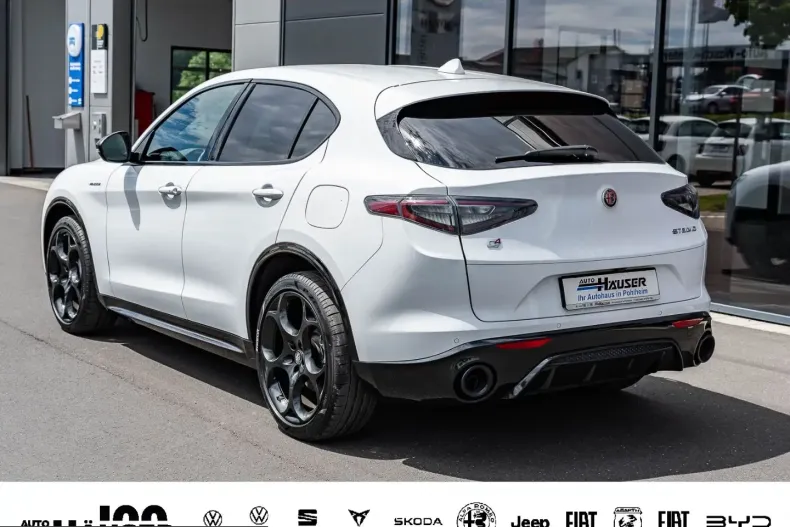Alfa Romeo Stelvio din 2023 cu 21.594 km - oferta ALF226089 - foto 4