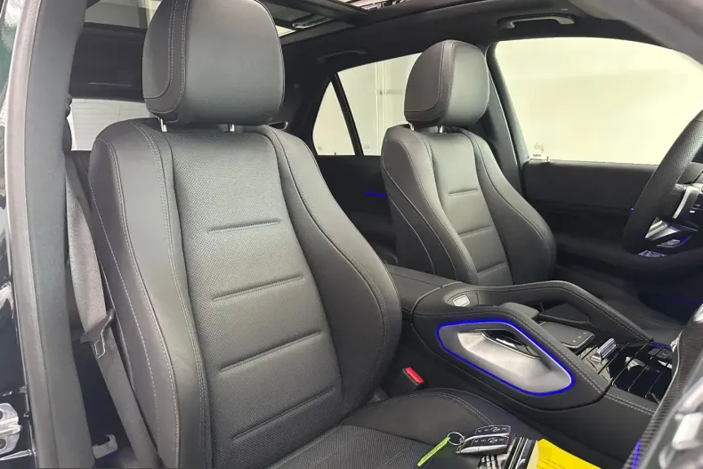 Mercedes-Benz GLE 450 (Clasa GLE) din 2024 cu 4.860 km - oferta MER226101 - foto 11