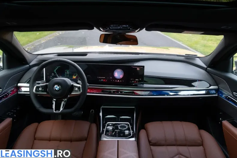 BMW 740 (Seria 7) din 2025 cu 15.900 km - oferta BMW226104 - foto 13