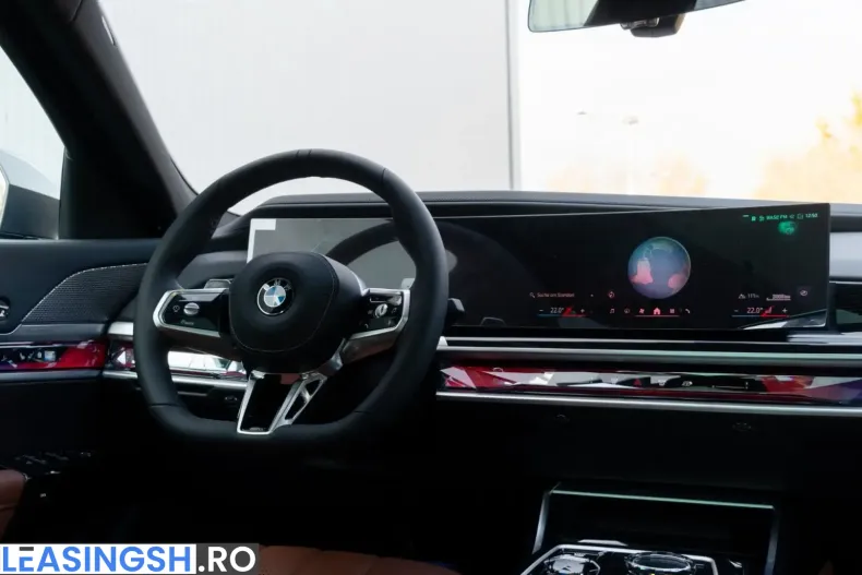 BMW 740 (Seria 7) din 2025 cu 15.900 km - oferta BMW226104 - foto 15