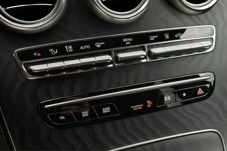 Mercedes-Benz GLC 43 AMG (Clasa GLC) din 2022 cu 49.899 km - oferta MER226112 - foto 19