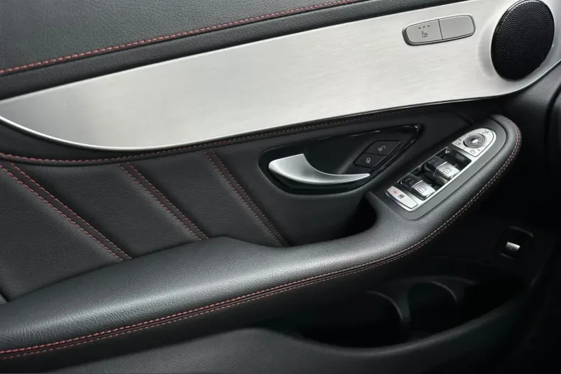 Mercedes-Benz GLC 43 AMG (Clasa GLC) din 2022 cu 49.899 km - oferta MER226112 - foto 25