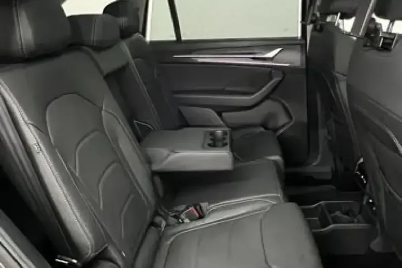 Skoda Kodiaq din 2024 cu 45.012 km - oferta SKO226115 - foto 9
