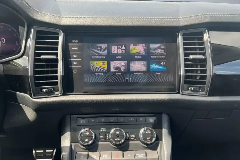 Skoda Kodiaq din 2023 cu 55.667 km - oferta SKO226118 - foto 17