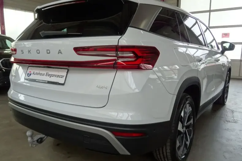 Skoda Kodiaq din 2024 cu 20.000 km - oferta SKO226121 - foto 8