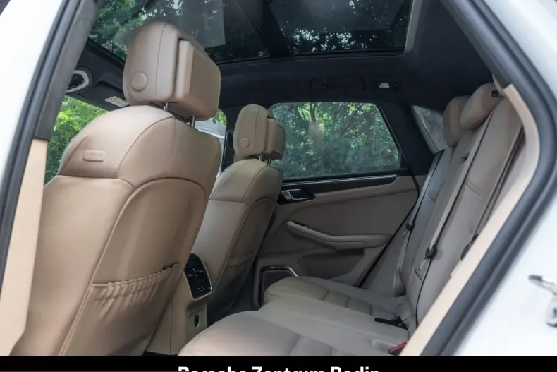 Porsche Macan din 2023 cu 34.709 km - oferta POR226126 - foto 6