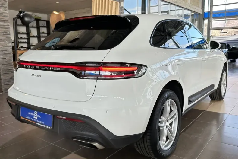 Porsche Macan din 2022 cu 49.145 km - oferta POR226130 - foto 8