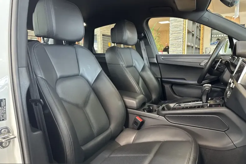 Porsche Macan din 2022 cu 49.145 km - oferta POR226130 - foto 18