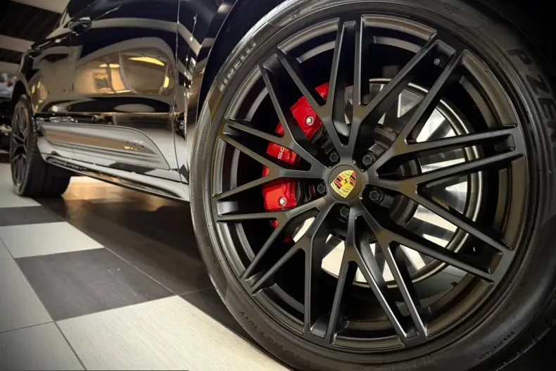 Porsche Macan din 2023 cu 73.000 km - oferta POR226131 - foto 6