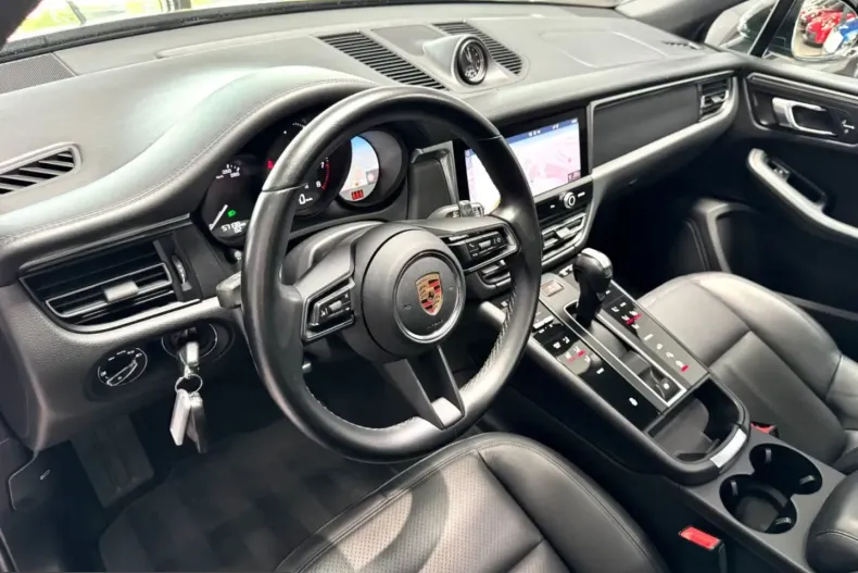 Porsche Macan din 2023 cu 55.000 km - oferta POR226132 - foto 4