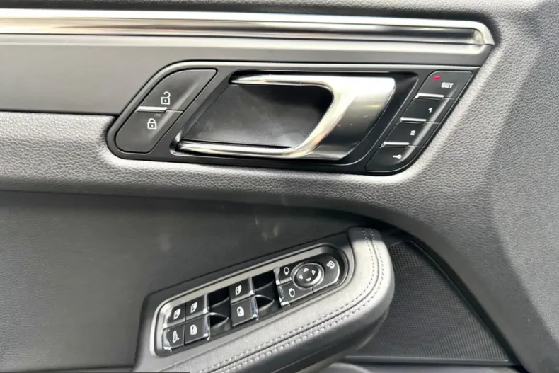 Porsche Macan din 2023 cu 55.000 km - oferta POR226132 - foto 14
